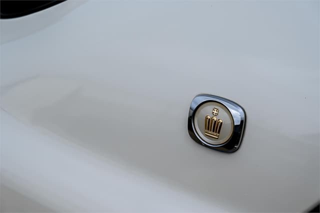 1999 Toyota Crown JDM car for sale — photo 4 of 10