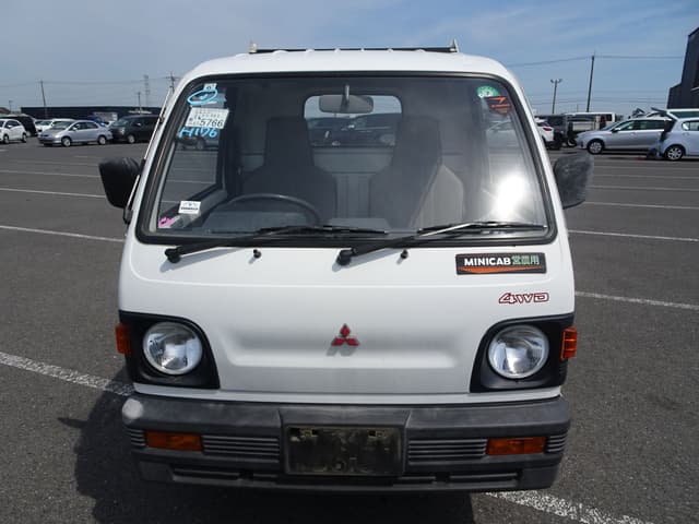 1992 Mitsubishi Minicab JDM car for sale — photo 8 of 10