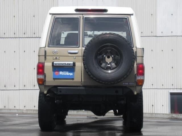 1995 Toyota Land Cruiser JDM car for sale — photo 4 of 9