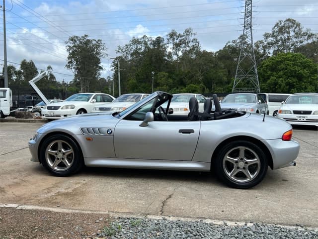 1998 Bmw Z3 JDM car for sale — photo 9 of 10