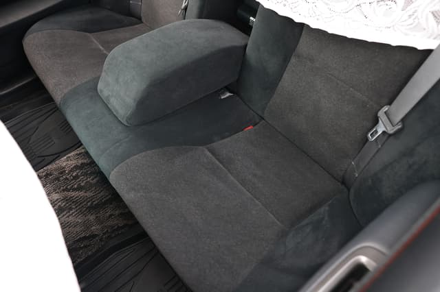 2001 Toyota Mark II JDM car for sale — photo 16 of 25