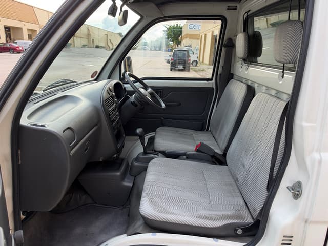 1998 Daihatsu Hijet JDM car for sale — photo 14 of 17