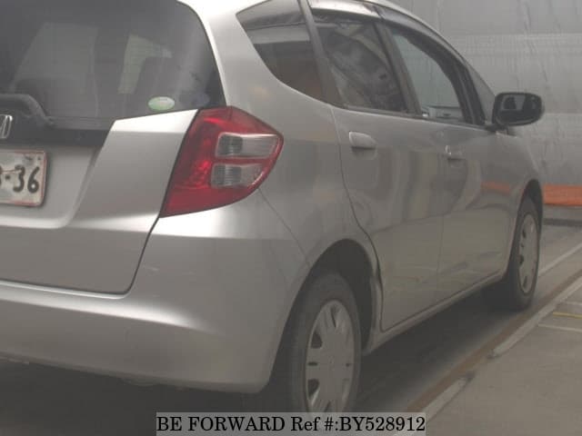 2010 Honda Fit JDM car for sale — photo 4 of 6