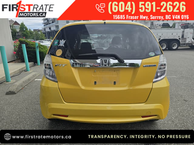 2011 Honda Fit JDM car for sale — photo 7 of 18