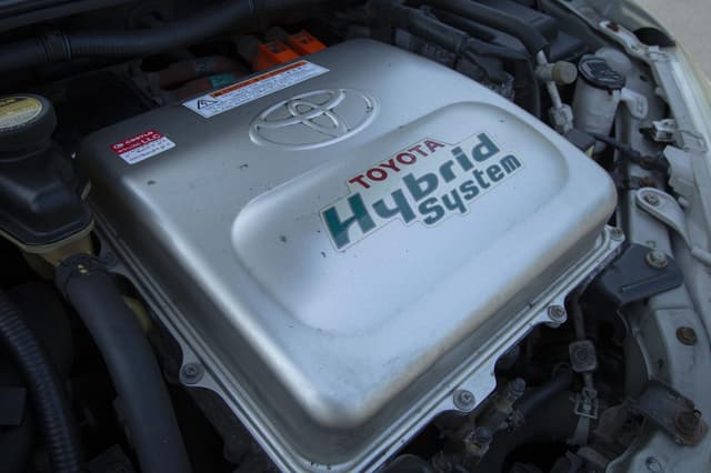 2001 Toyota Prius JDM car for sale — photo 17 of 18