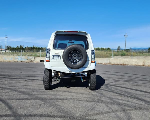 1999 Suzuki Jimny JDM car for sale — photo 10 of 10