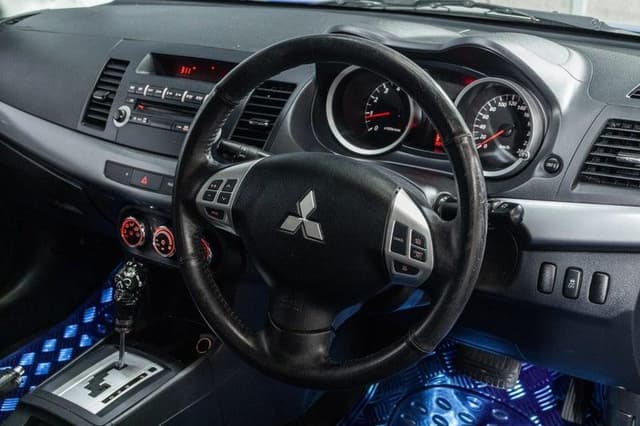 2011 Mitsubishi Lancer JDM car for sale — photo 15 of 18