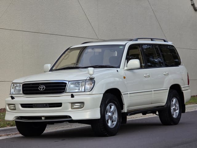 2000 Toyota Land Cruiser JDM car for sale — photo 12 of 20