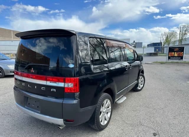 2007 Mitsubishi Delica JDM car for sale — photo 6 of 13
