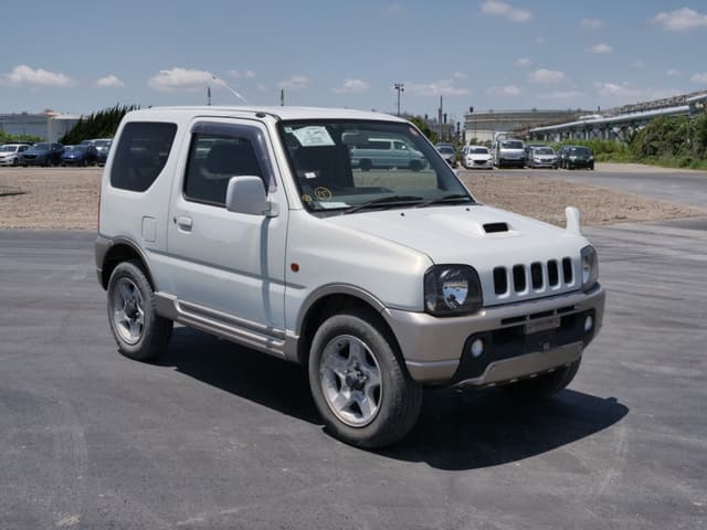 2001 Suzuki Jimny JDM car for sale — photo 3 of 25
