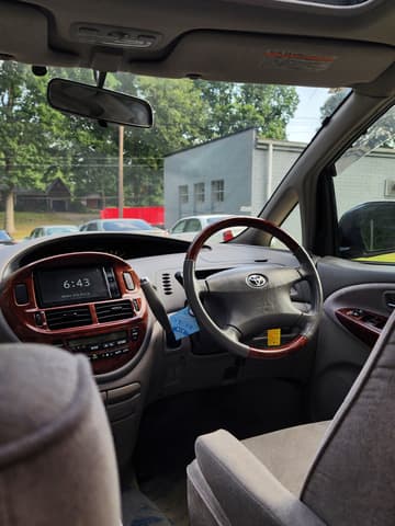 2001 Toyota Estima JDM car for sale — photo 16 of 25