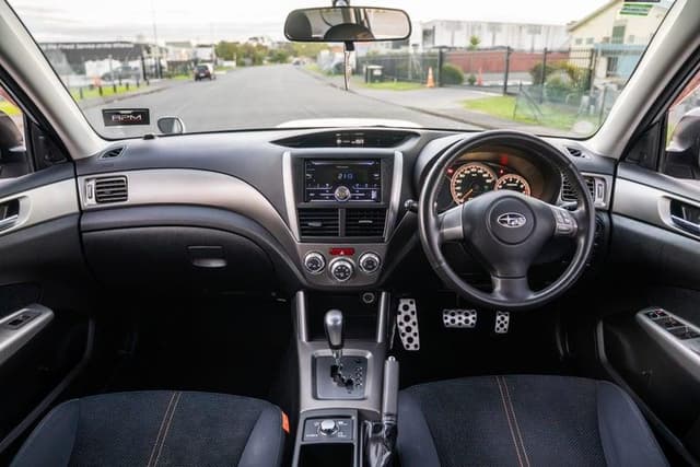 2009 Subaru Forester JDM car for sale — photo 14 of 17