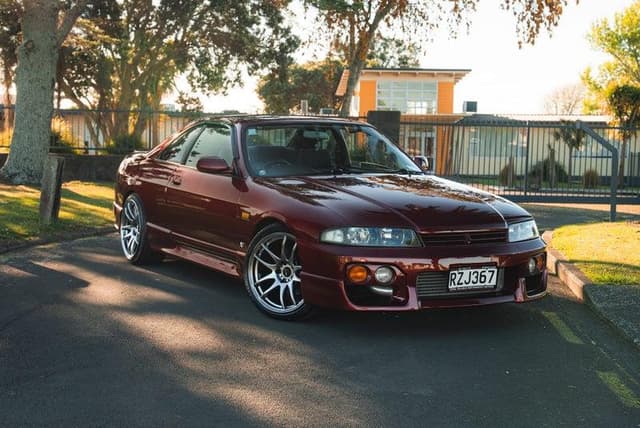 1996 Nissan Skyline JDM car for sale — photo 6 of 20