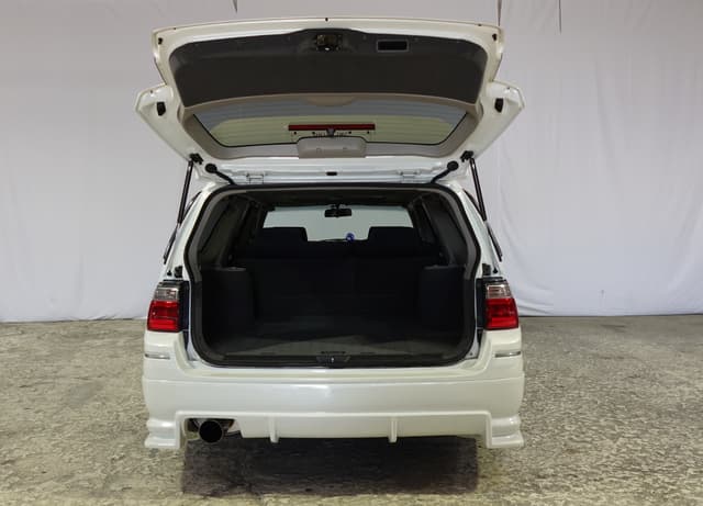 1999 Nissan Stagea JDM car for sale — photo 8 of 19