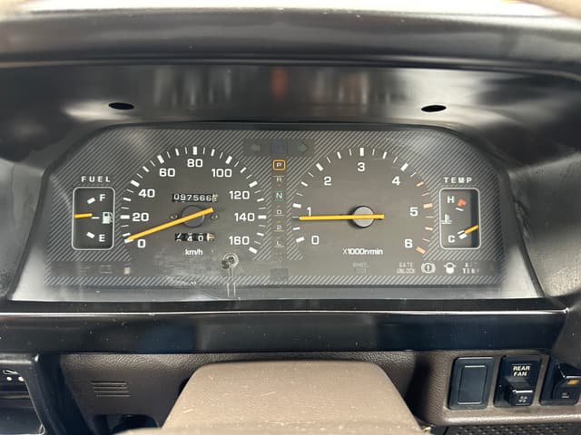 1991 Mitsubishi Delica JDM car for sale — photo 20 of 20