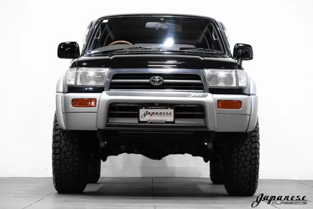 1997 Toyota Hilux JDM car for sale — photo 2 of 25
