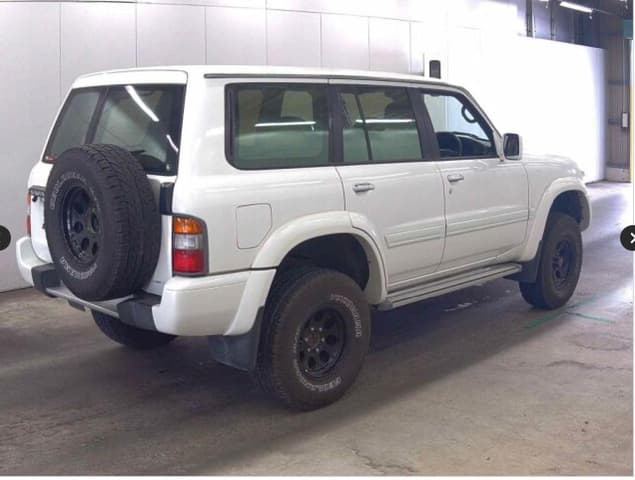 2000 Nissan Safari JDM car for sale — photo 3 of 5