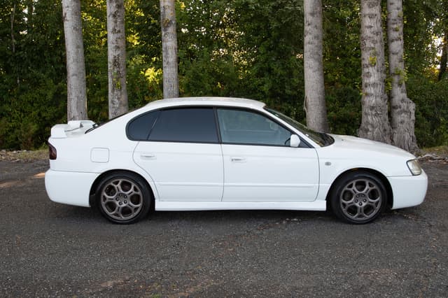 2001 Subaru Legacy JDM car for sale — photo 7 of 12