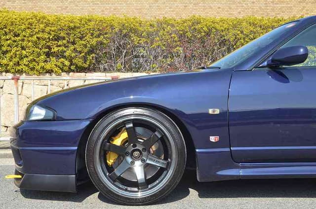 1997 Nissan Skyline JDM car for sale — photo 7 of 11