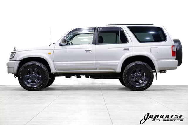 1998 Toyota Hilux Surf JDM car for sale — photo 4 of 25