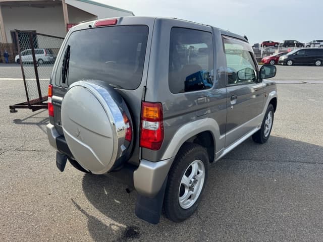 2001 Mitsubishi Pajero Mini JDM car for sale — photo 7 of 25