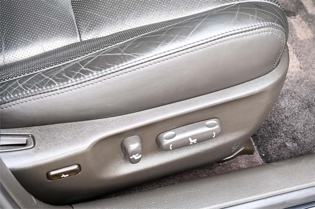 2008 Toyota Crown JDM car for sale — photo 19 of 25