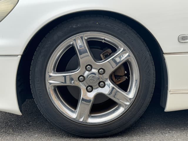 2001 Toyota Aristo JDM car for sale — photo 11 of 25