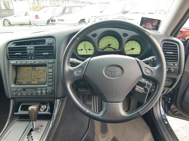 1997 Toyota Aristo JDM car for sale — photo 12 of 25
