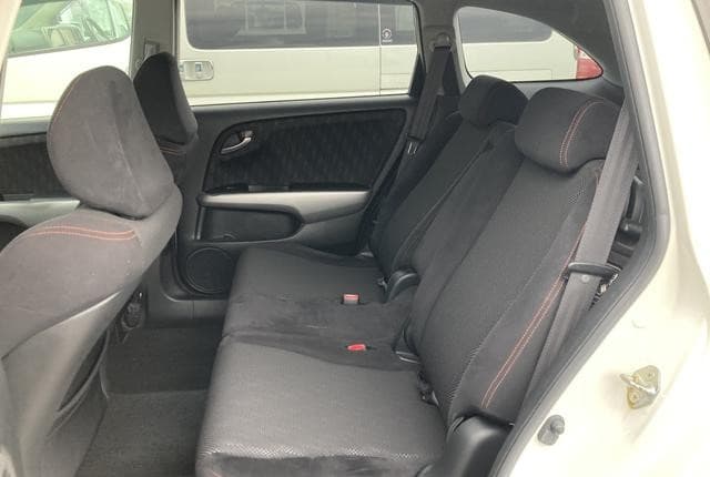 2010 Honda Stream JDM car for sale — photo 13 of 25