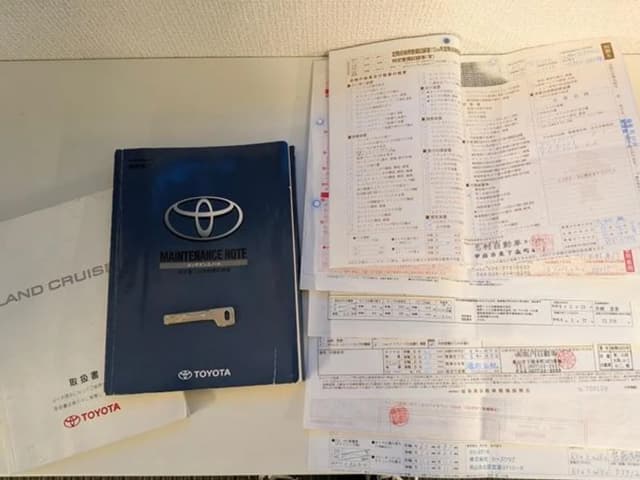 2001 Toyota Land Cruiser JDM car for sale — photo 9 of 18