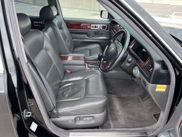 1996 Toyota Century JDM car for sale — photo 7 of 10