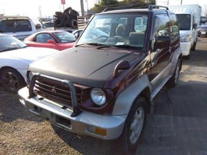 1996 Mitsubishi Pajero JDM car for sale