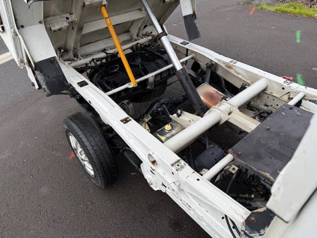 2000 Mitsubishi Minicab JDM car for sale — photo 14 of 25