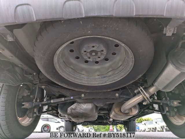 2008 Toyota Harrier JDM car for sale — photo 20 of 25