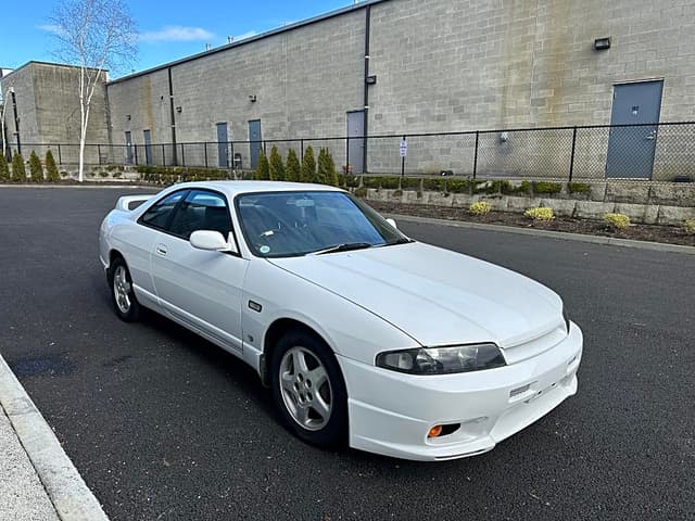 1996 Nissan Skyline JDM car for sale — photo 5 of 20