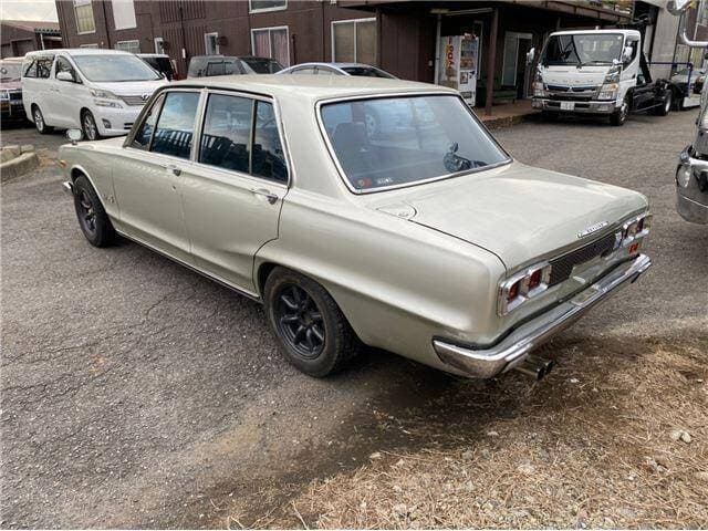 1971 Nissan Skyline JDM car for sale — photo 2 of 16