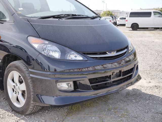2001 Toyota Estima JDM car for sale — photo 11 of 25