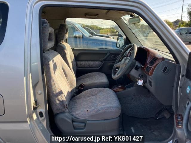 1999 Suzuki Jimny JDM car for sale — photo 10 of 23