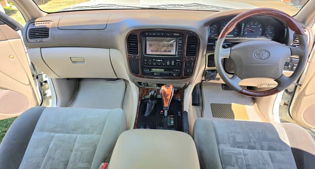 1998 Toyota Land Cruiser JDM car for sale — photo 4 of 20