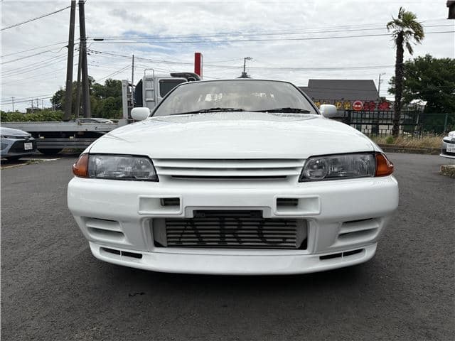 1994 Nissan Skyline JDM car for sale — photo 2 of 23