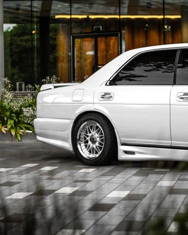 1994 Nissan Cedric JDM car for sale — photo 9 of 20