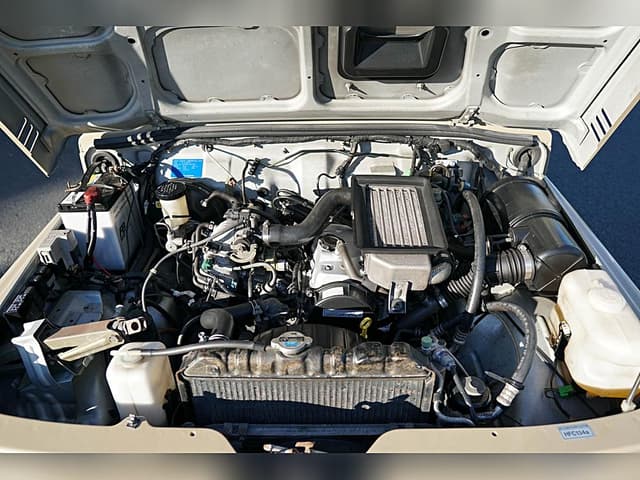 1997 Suzuki Jimny JDM car for sale — photo 22 of 24