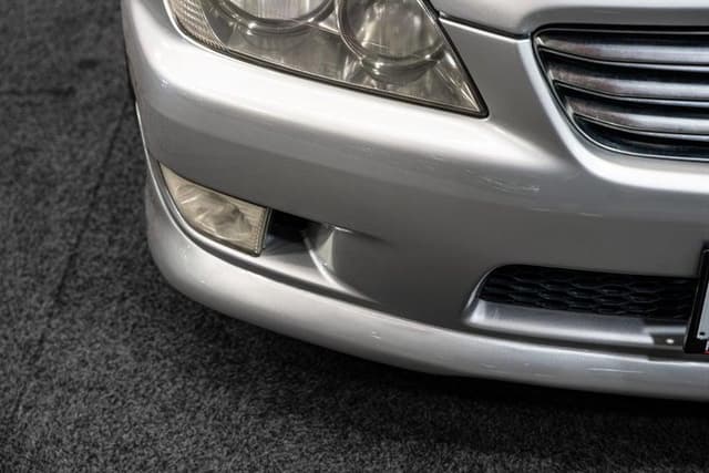 1999 Toyota Altezza JDM car for sale — photo 10 of 19