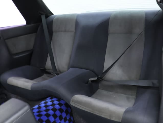 1992 Nissan Skyline JDM car for sale — photo 15 of 25
