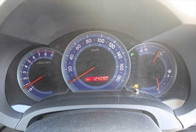 2003 Toyota Caldina JDM car for sale — photo 11 of 25