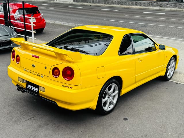 1998 Nissan Skyline JDM car for sale — photo 23 of 25