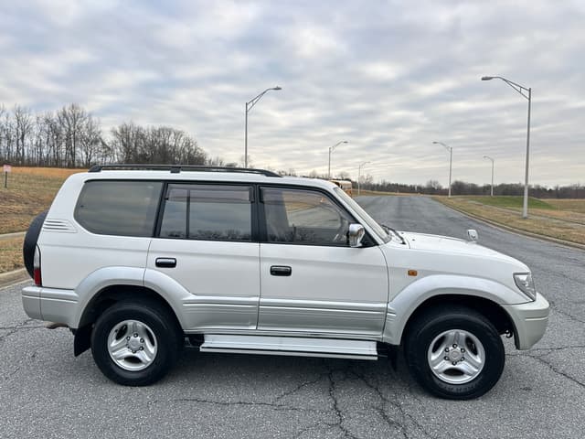 2000 Toyota Land Cruiser Prado JDM car for sale — photo 8 of 20