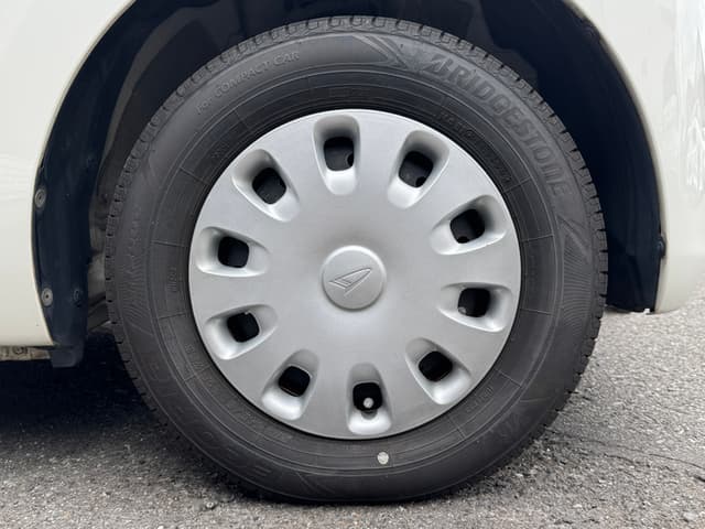 2008 Daihatsu JDM car for sale — photo 10 of 25