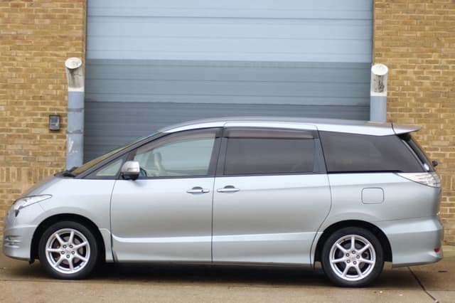 2007 Toyota JDM car for sale — photo 13 of 25