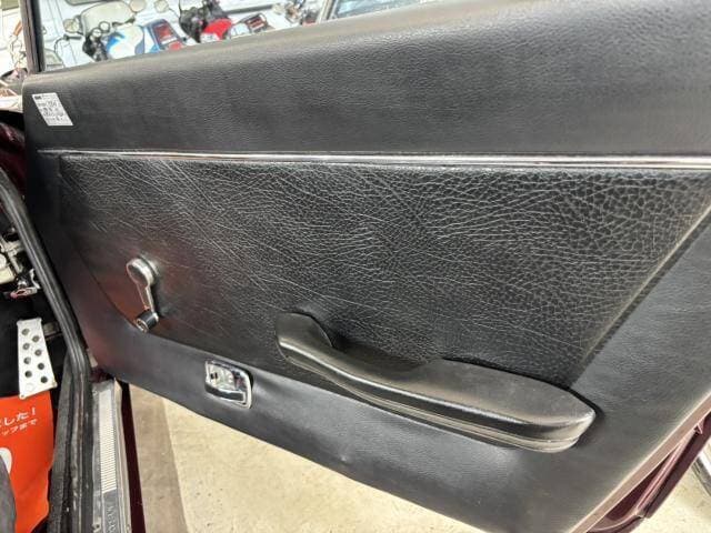 1973 Nissan Fairlady Z JDM car for sale — photo 14 of 17